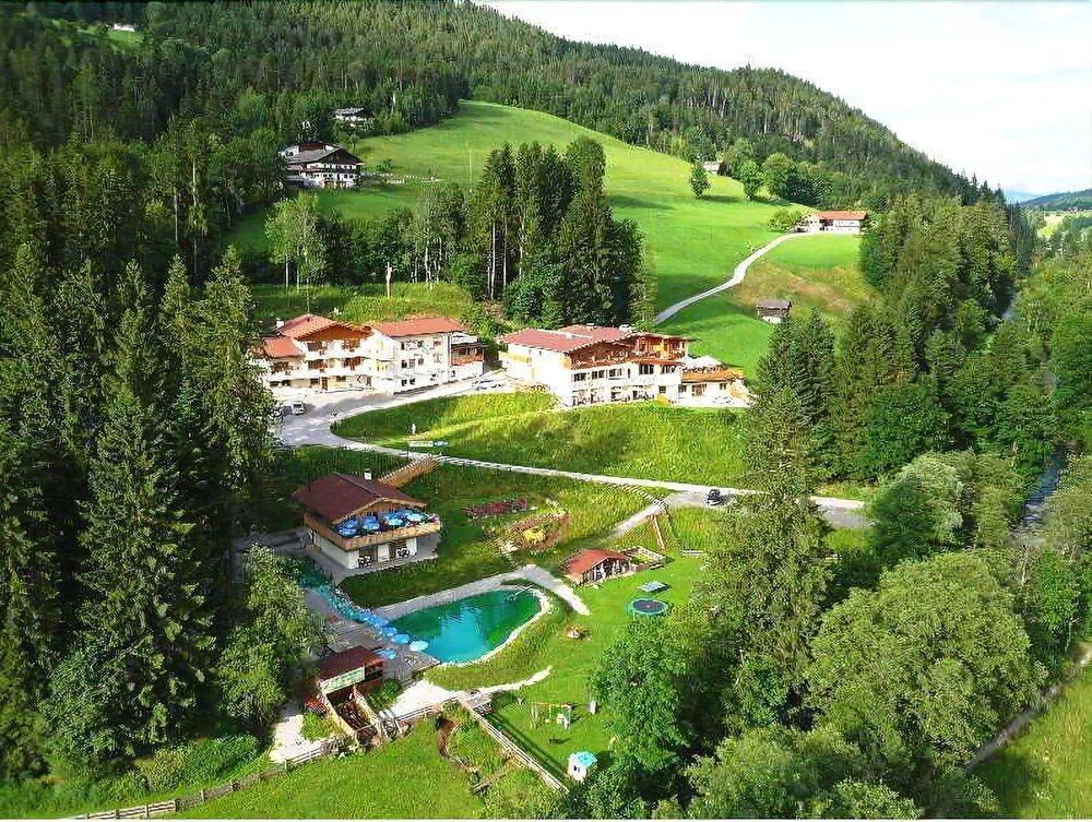 סול Hotel Berghof מראה חיצוני תמונה